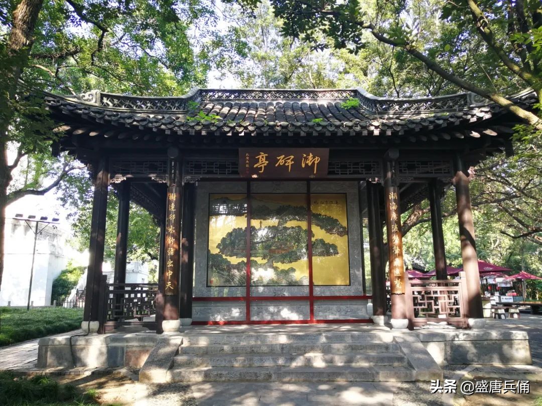 扬州｜垂杨不断接残芜，雁齿红桥俨画图