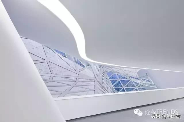 广州歌剧院扎哈哈迪德,扎哈哈迪德广州