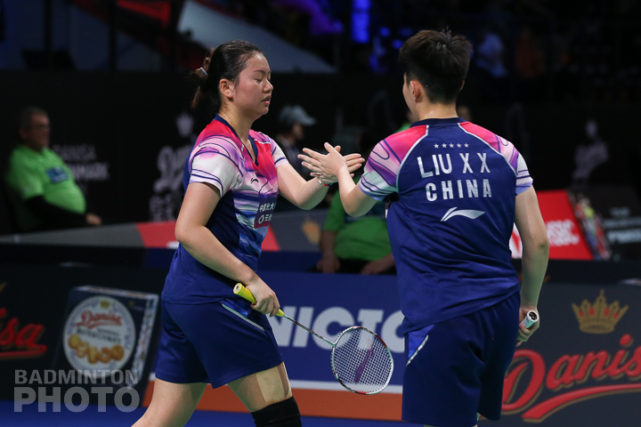 爆冷世青赛3冠王,国羽22岁新秀不敌前世界第一