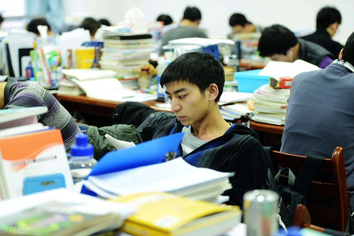 数学专业考研考数学的难度有多大,首都师范大学2022考研数学难度