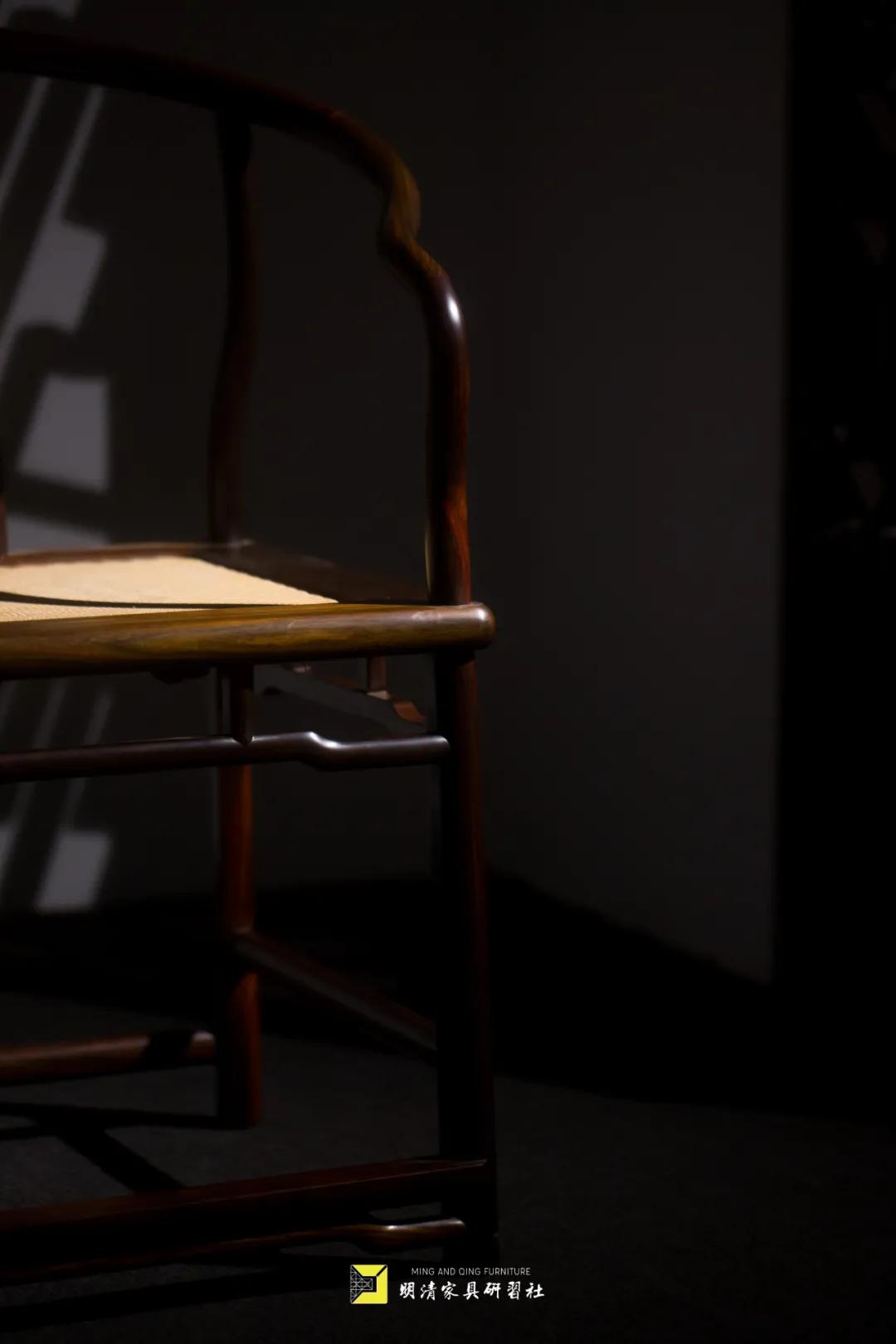 余尝净一室，置一圈椅|影木坊