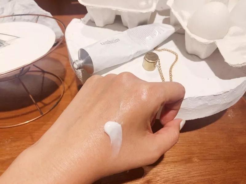 璐濆珎鐢ㄦ姢鎵嬮湝,璐濆珎涔熺敤鐨勬姢鎵嬮湝