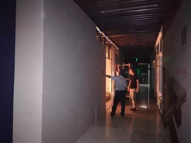 围挡起什么作用,购物中心品牌围挡技巧