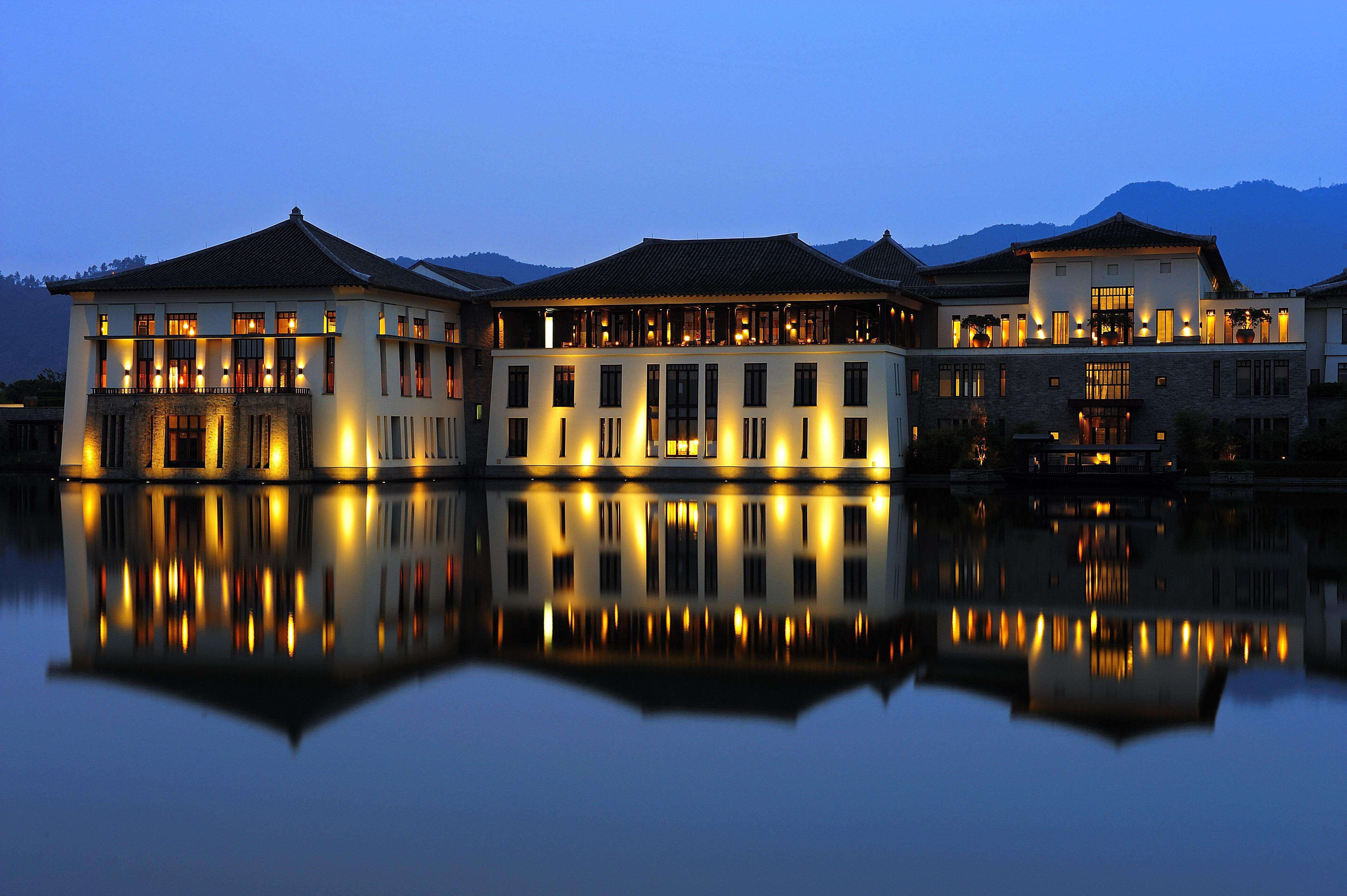 中国十大酒店杭州,杭州奥克斯皇冠假日酒店