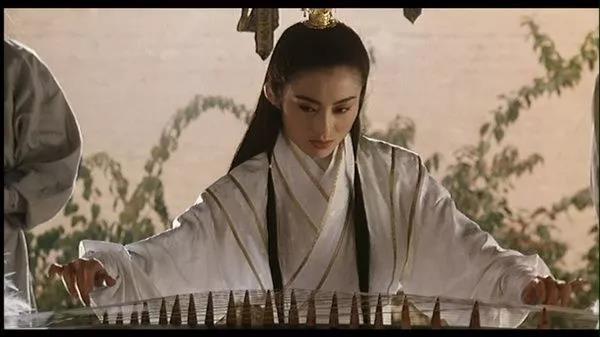 张无忌为什么女人缘好,张无忌为何被女子的美貌所吸引