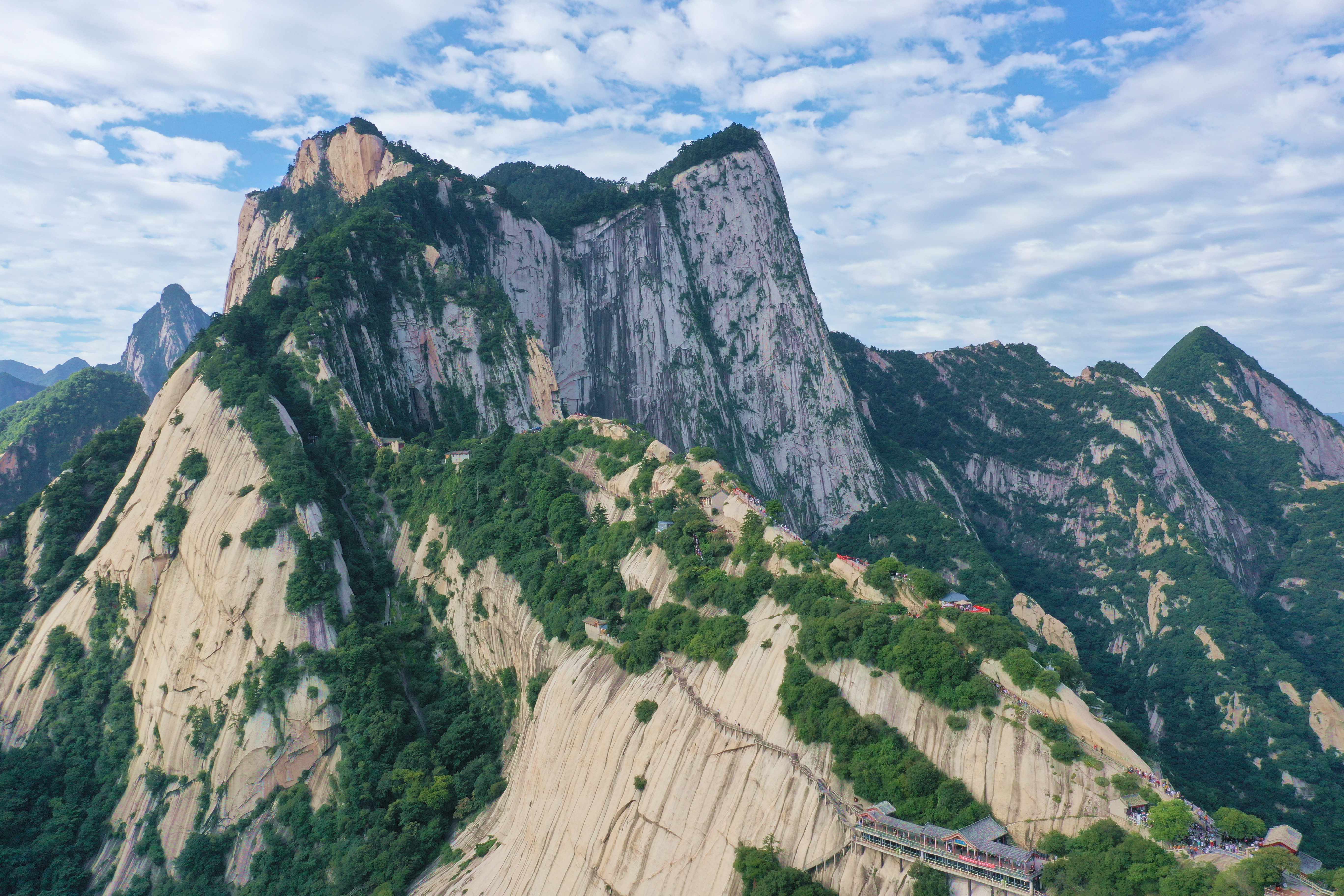 爬华山一日游路线推荐理由简短,去华山一日游最佳攻略夜爬