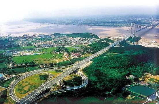 江苏扬中城市排名,中国唯一沿江沿边沿海的城市