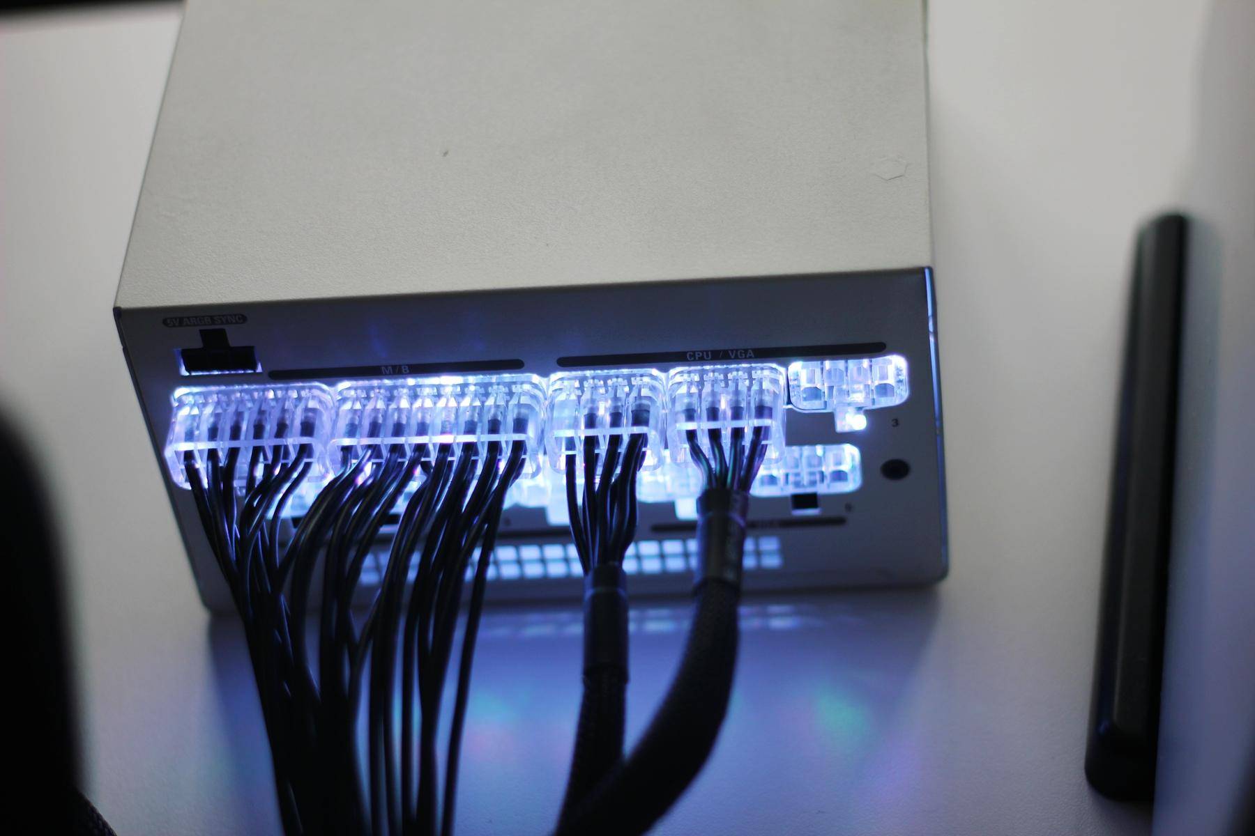 振华电源leadexg850w,pc电源功率越高越好吗