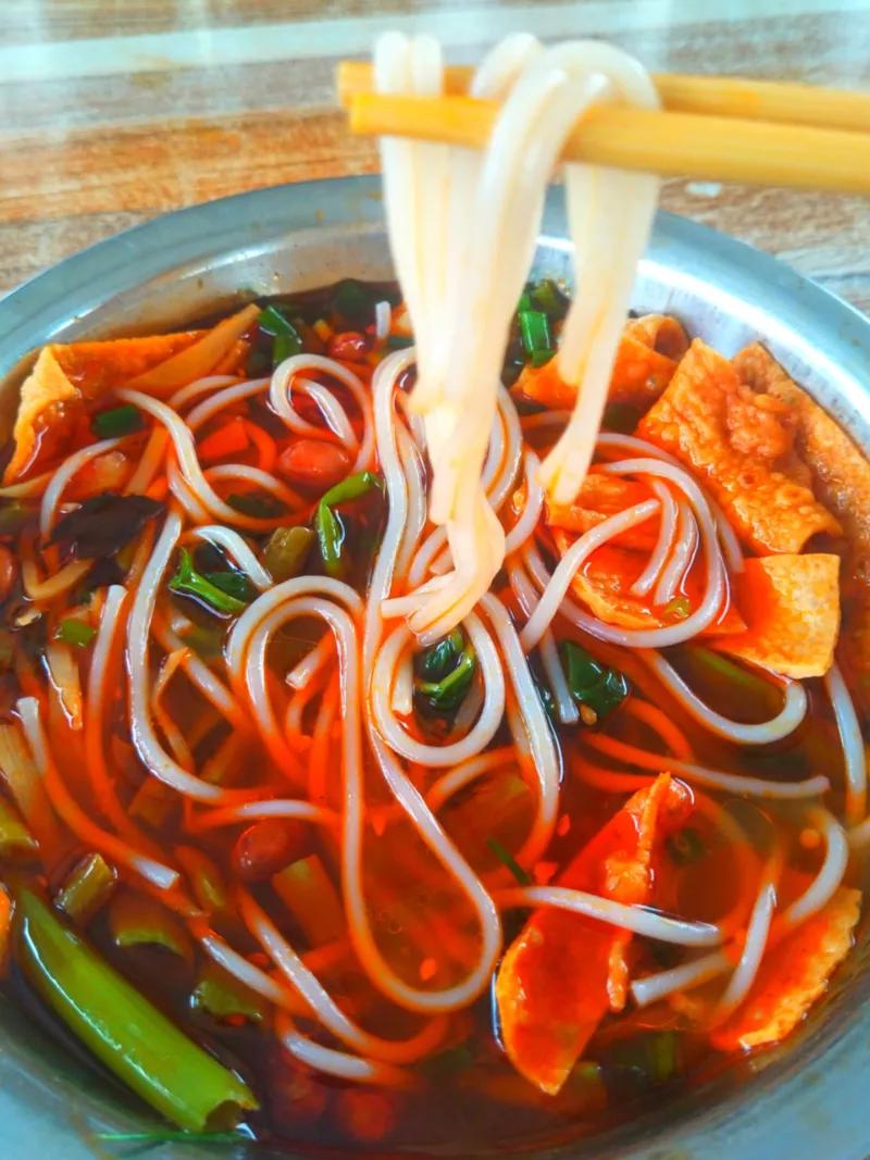 柳州攻略螺蛳粉推荐,柳州螺蛳粉最值得推荐