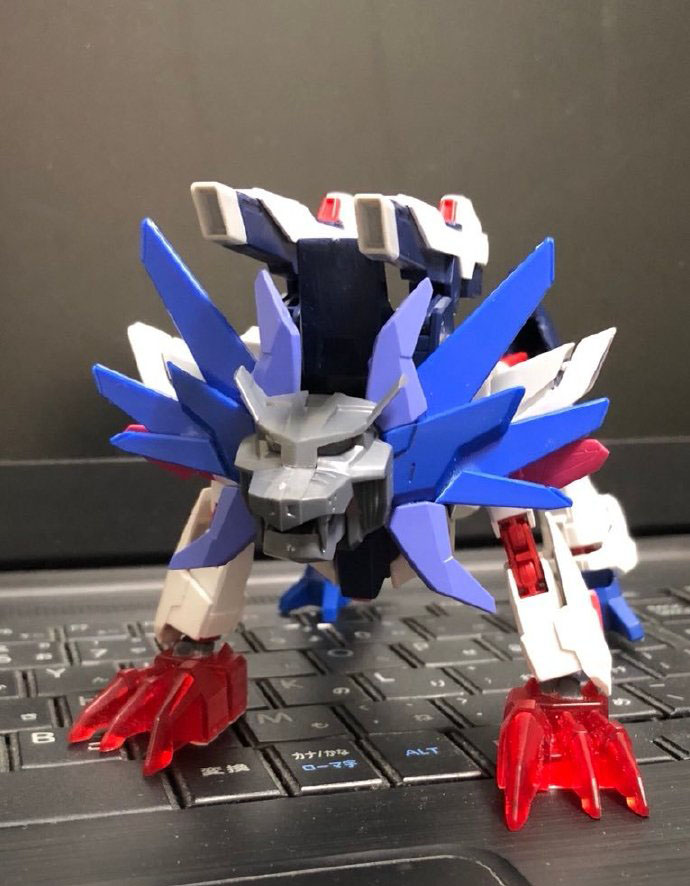 强袭自由高达模型光翼,可变形强袭自由高达