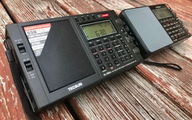 德生台式收音机哪个最好,与德生pl990同级别的收音机