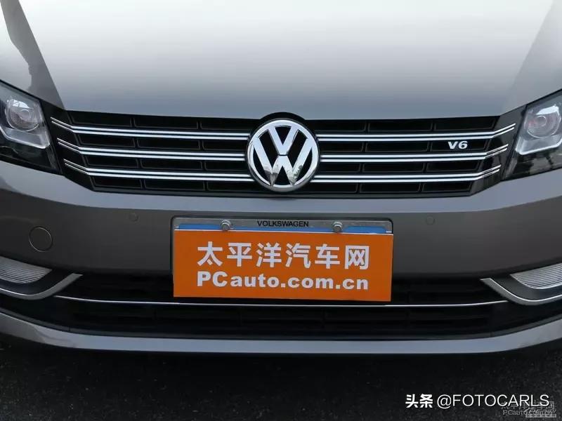 大众帕萨特3.0v6旗舰版,大众帕萨特2023最新款顶配落地价