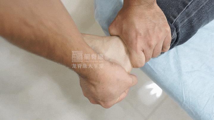 脚踝扭伤大半年还隐隐作痛，应该怎样处理？