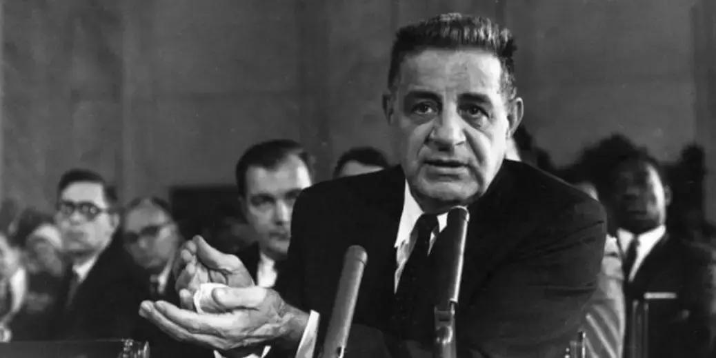 混了100年，美国*手党黑**该“还”了