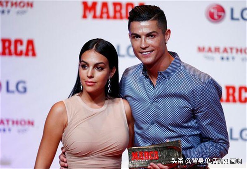 c罗有多宠乔治娜满眼都是爱呀,关于c罗和乔治娜感情生变的传闻