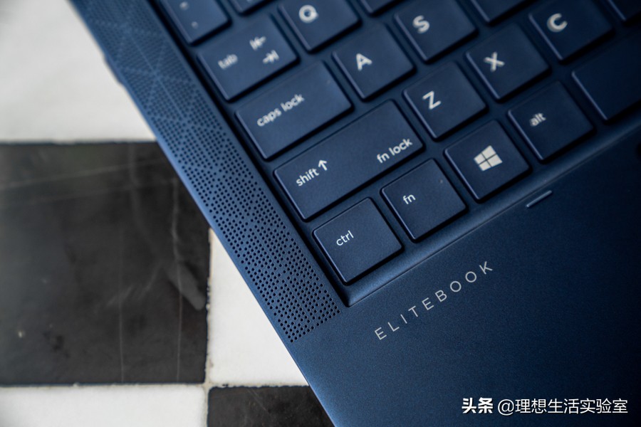 惠普elite蜻蜓系列笔记本评测,惠普elite蜻蜓g2参数