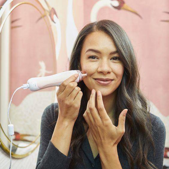 为什么同样的面膜有的人干得快,为什么美容院敷面膜效果好呢