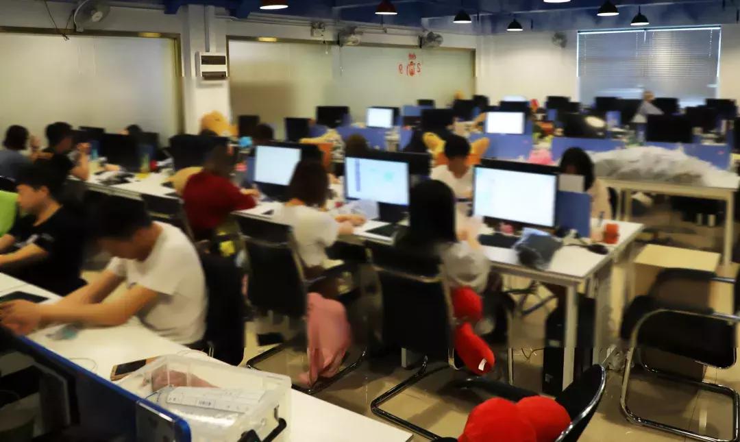 老人死了发现家里都是保健品,老人死了留一屋子保健品