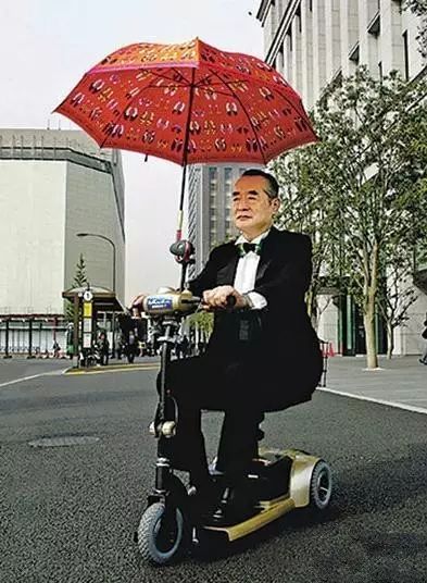 天才和疯子思维方式,深度剖析天才与疯子满满都是智商