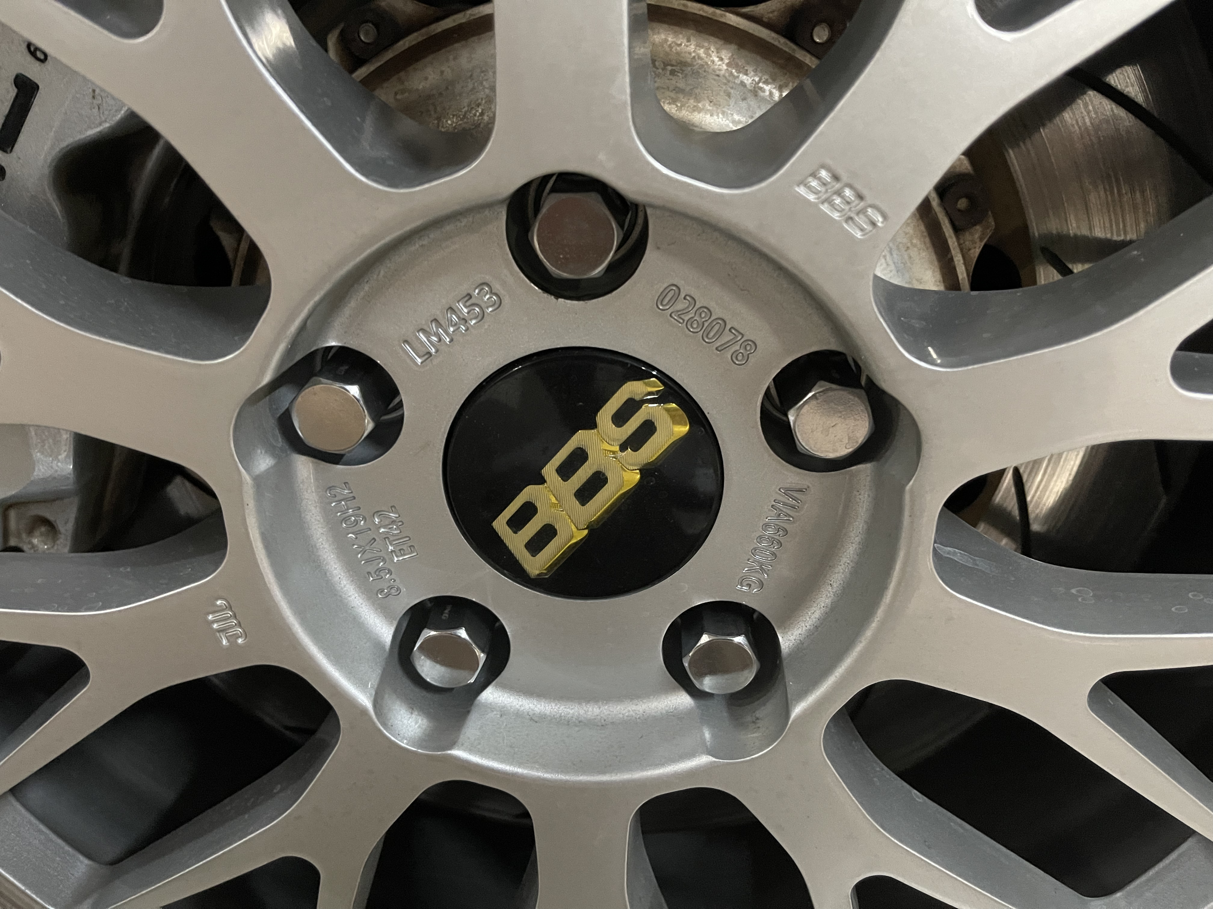 低调外观豪华内饰改装车,低调而奢华的改装