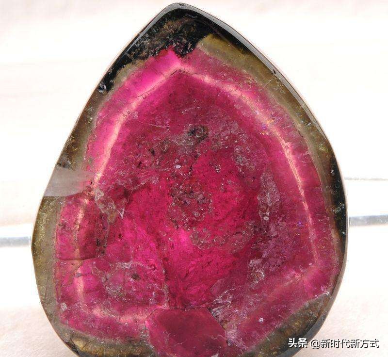 桂林鸡血石鉴定方法,大连鸡血石鉴定收藏