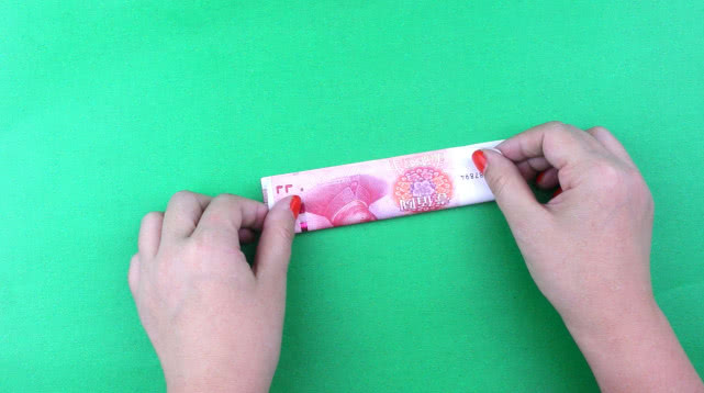 双爱心钱折法情人节,情人节折爱心手工教程