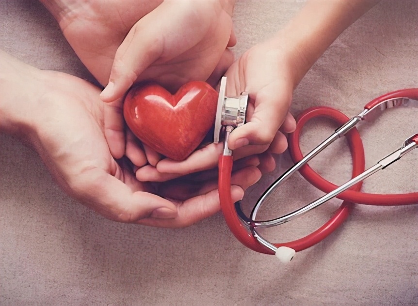 胆固醇要查什么才可以知道,胆固醇有一点点偏高医生没有开药