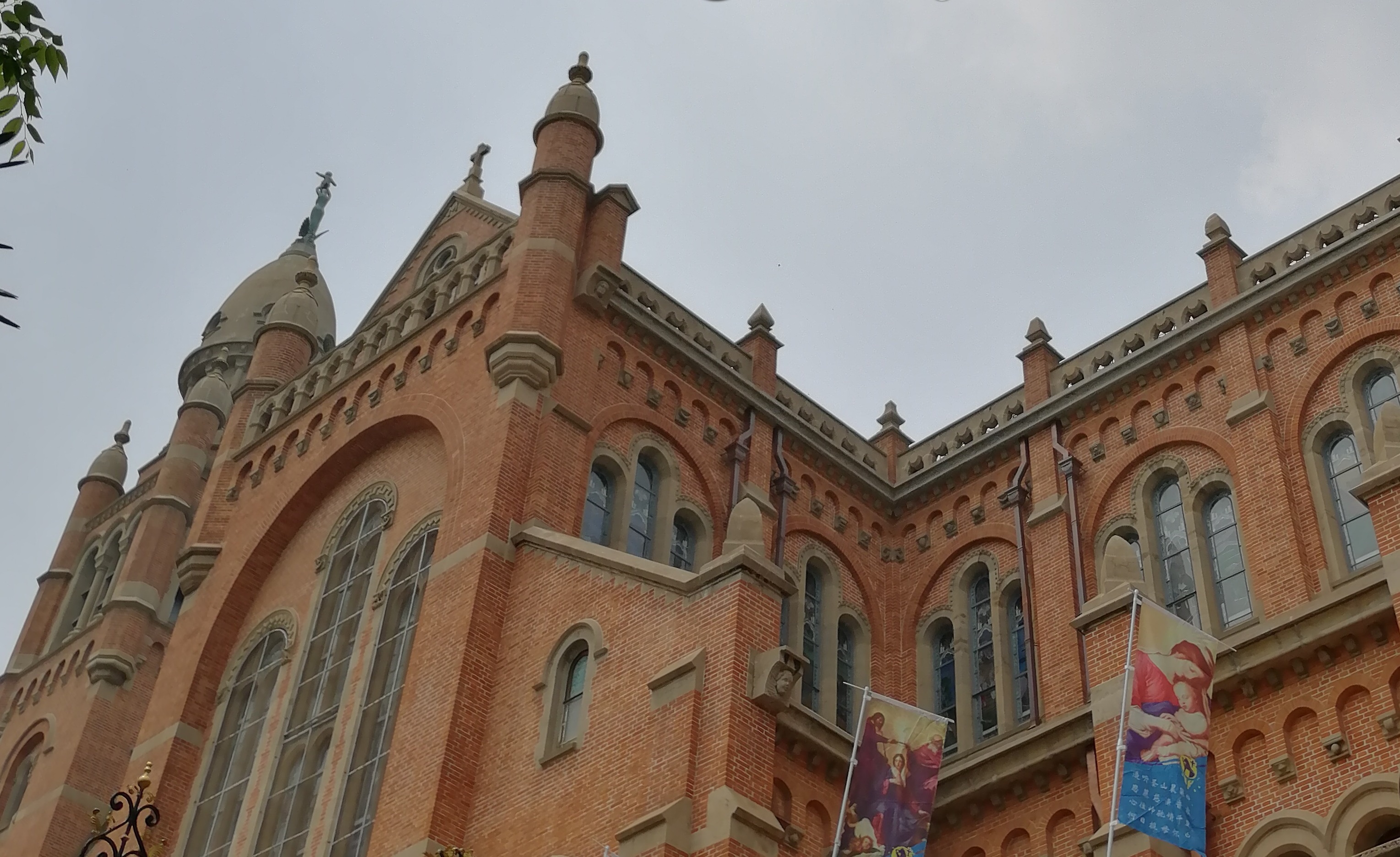 上海佘山国家森林公园顶峰风景,上海佘山最高点