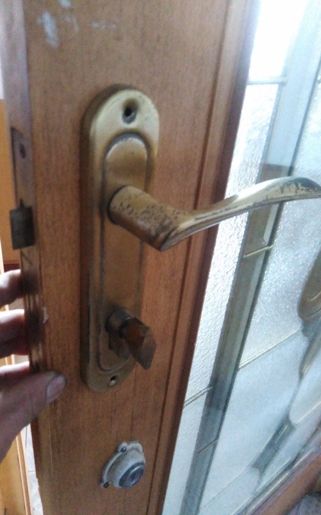 双执手锁拆卸图解,双锁体门锁怎么安装