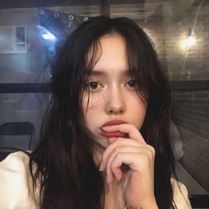 100张好看不常见的微信头像,适合中年女人高雅的微信头像