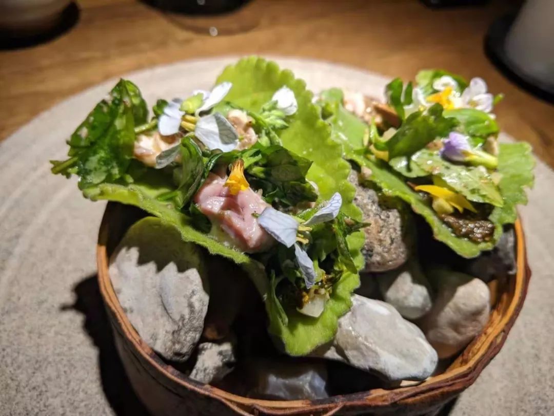 世界第一餐厅NOMA:“有什么吃什么”的能耐和“改变世界”的勇气