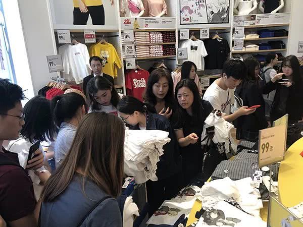 一件t恤,只需一件t恤