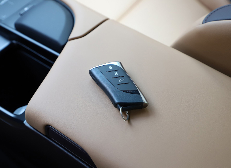 雷克萨斯es200动力评测90多匹,2023雷克萨斯es200动力表现