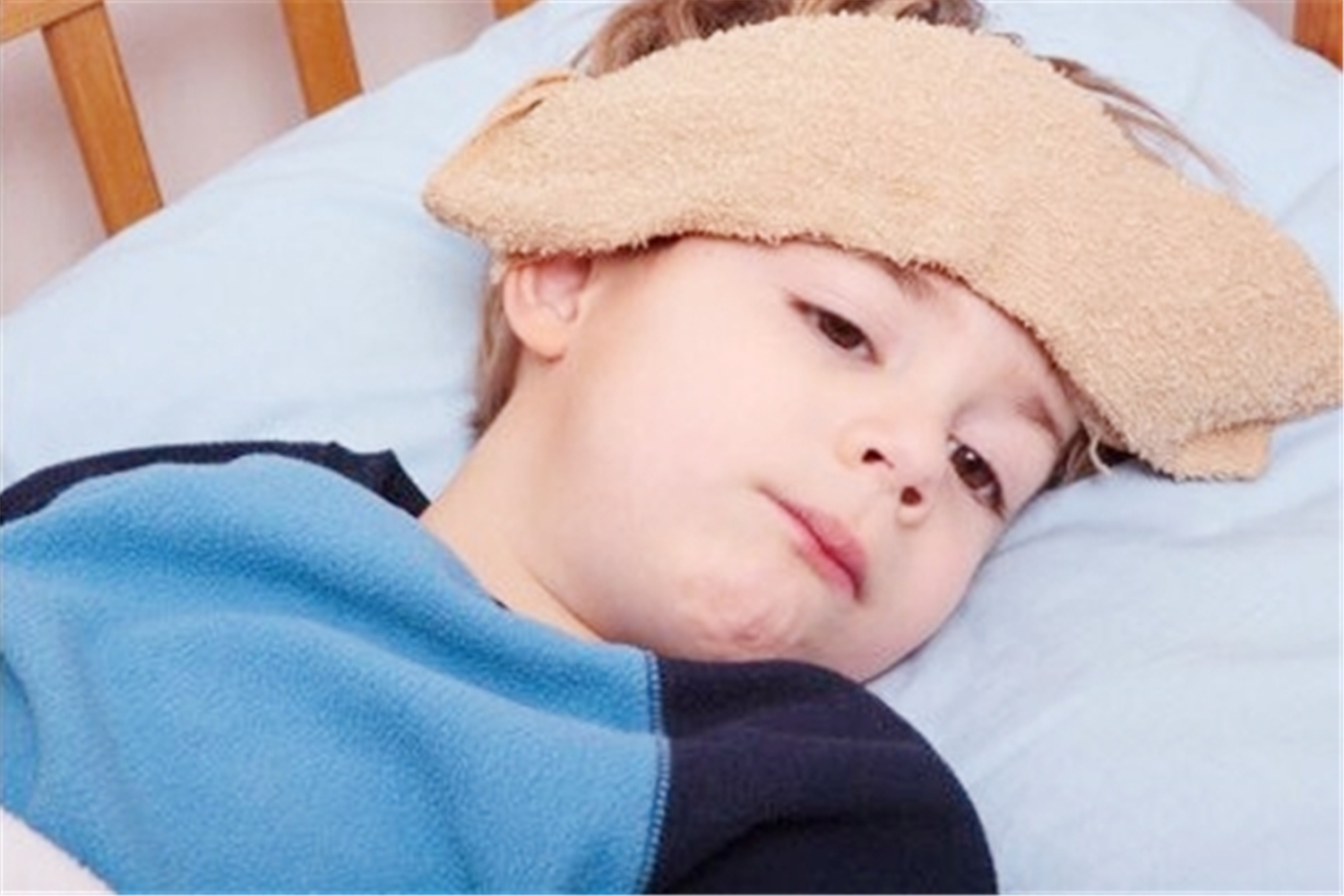 高温天气孩子怎么保暖,高温天气小孩着凉