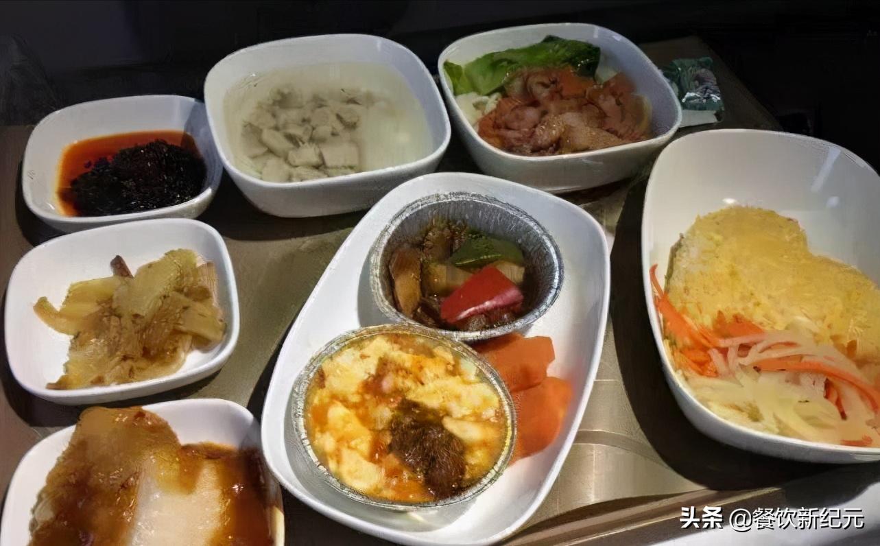 川航航空飞机餐,深航飞机餐鸡肉饭