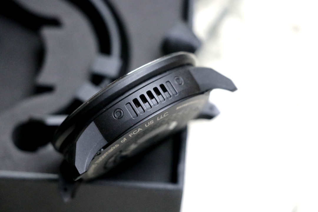 可插卡jeep手表,能插卡吉普手表