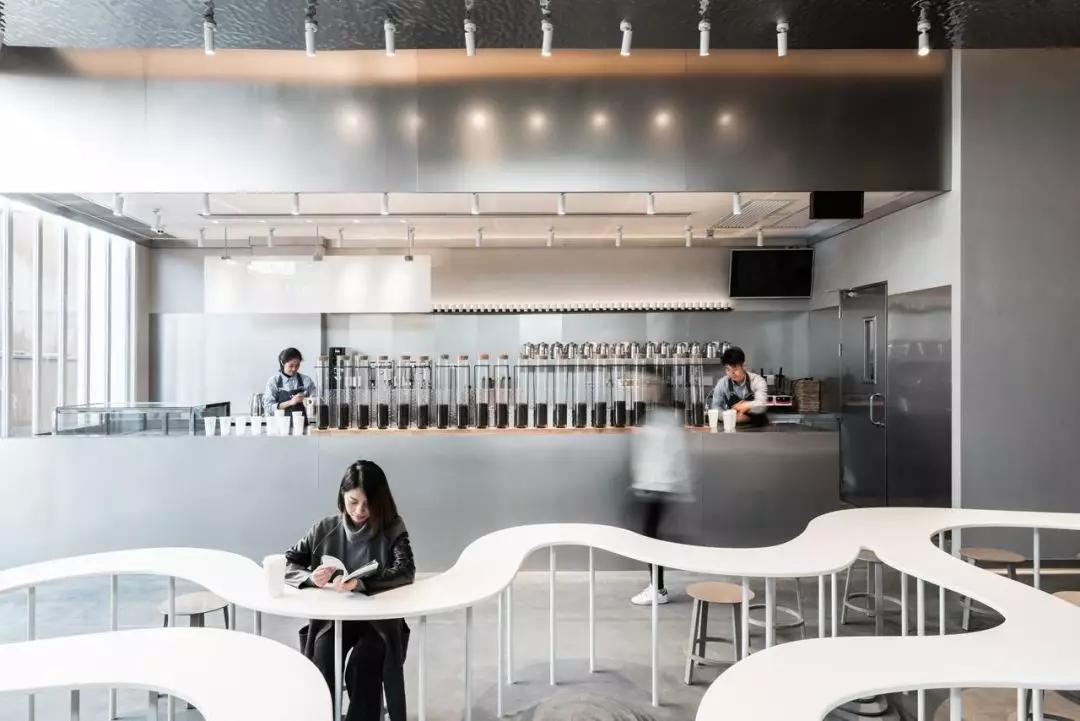 你知道哪些网红赚大钱的路子,开个网红奶茶店大概要多少钱