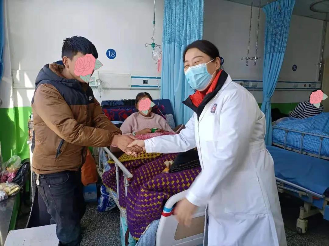 苏州援藏医生联手当地医院成功开展今年第一例剖宫产手术