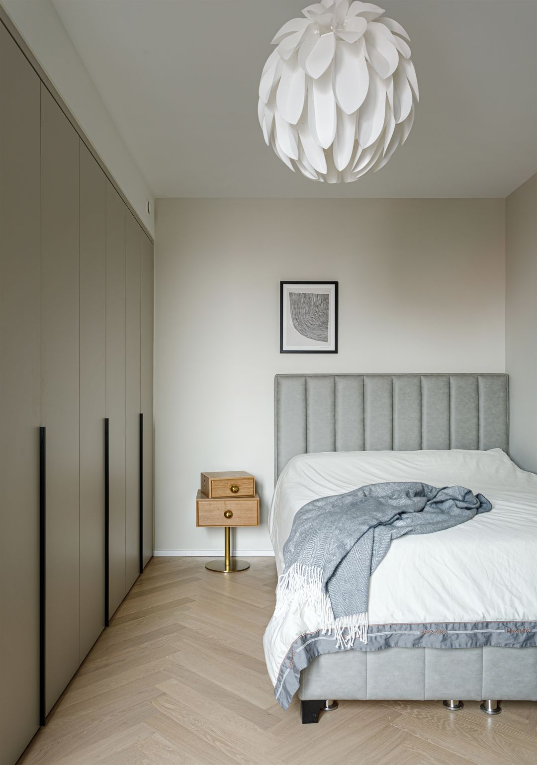 北京夫妻的断舍离装修，打满柜子做收纳，全屋奶咖色温馨又高级