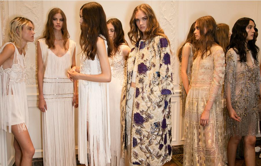 学会这些行话去服装批发市场就再也不怕被杀价了