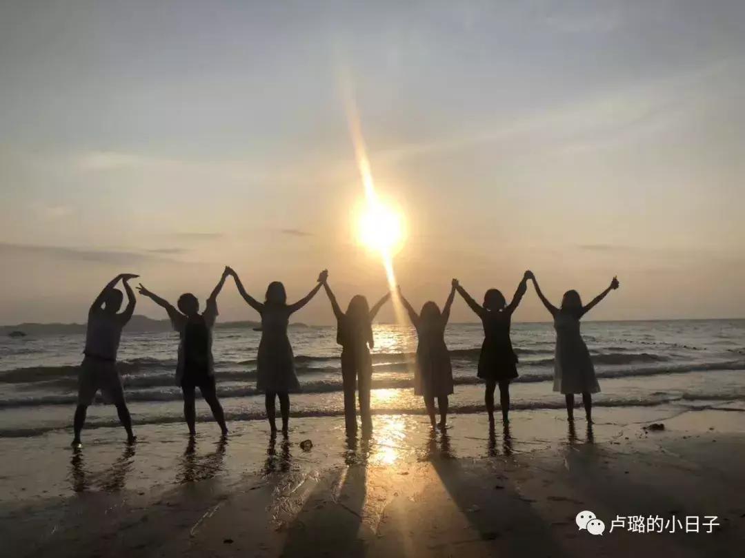 没这10样产品,我根本不敢出门!外出旅行化妆包大公开