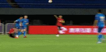 来开心一下,国足的十大搞笑瞬间