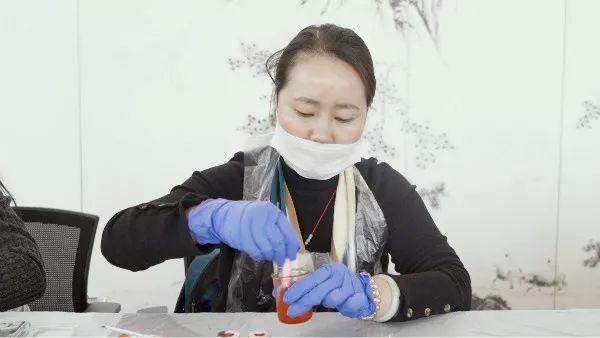 秋葵色口红,专属口红定制