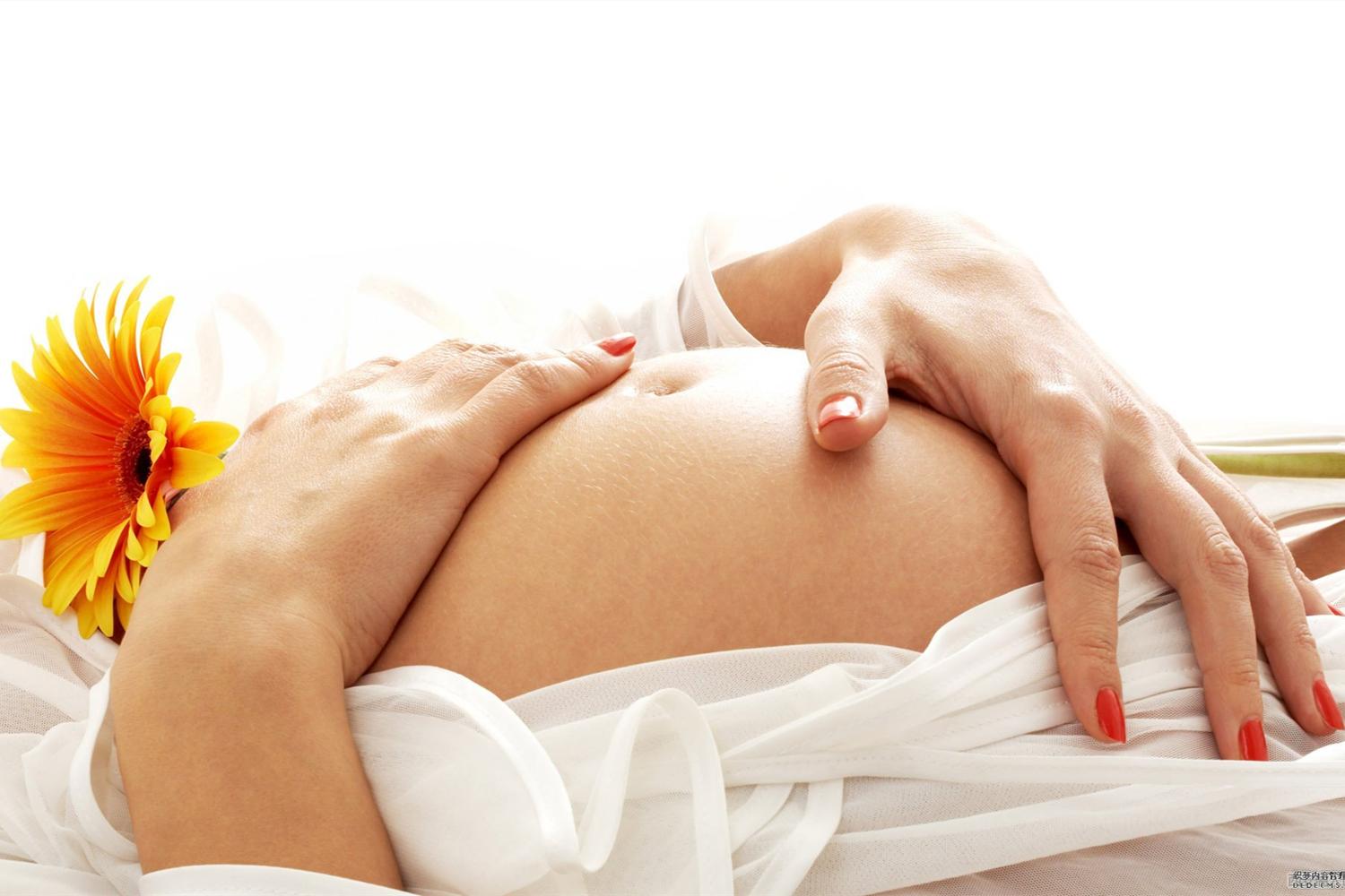 孕期感觉自己越来越丑,孕期觉得自己很臭