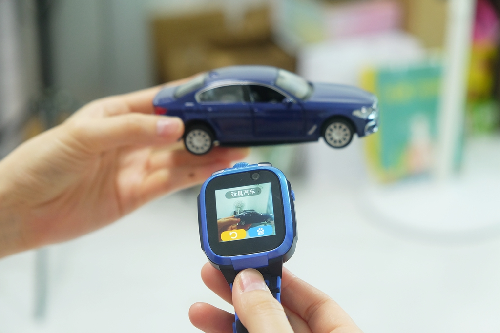 小寻电话手表x3和小米米兔4c对比,小寻x3s和小寻y2哪个值得买