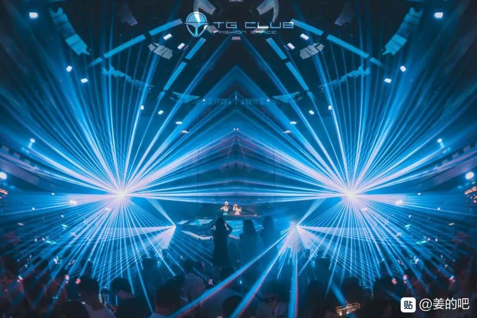 广州网红天宫酒吧订台,广州天宫网红酒吧价格表