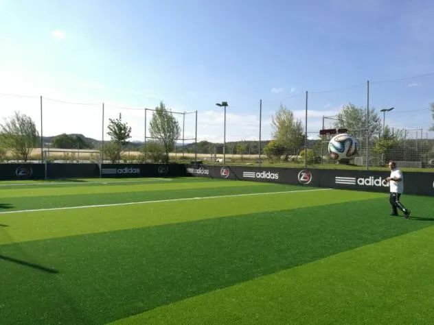 免填充人造草坪的前景,人造草坪威腾