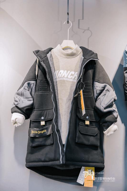 冬装陈列颜色搭配技巧,每周好店