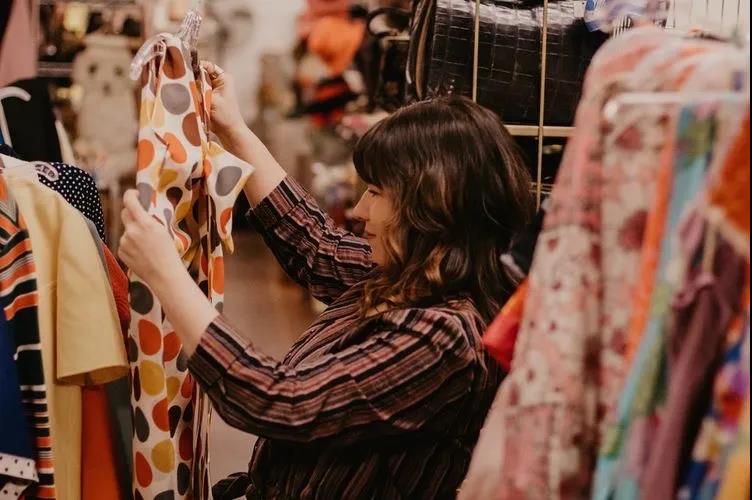 0经验能开服装店吗,0经验0基础也能在家创业