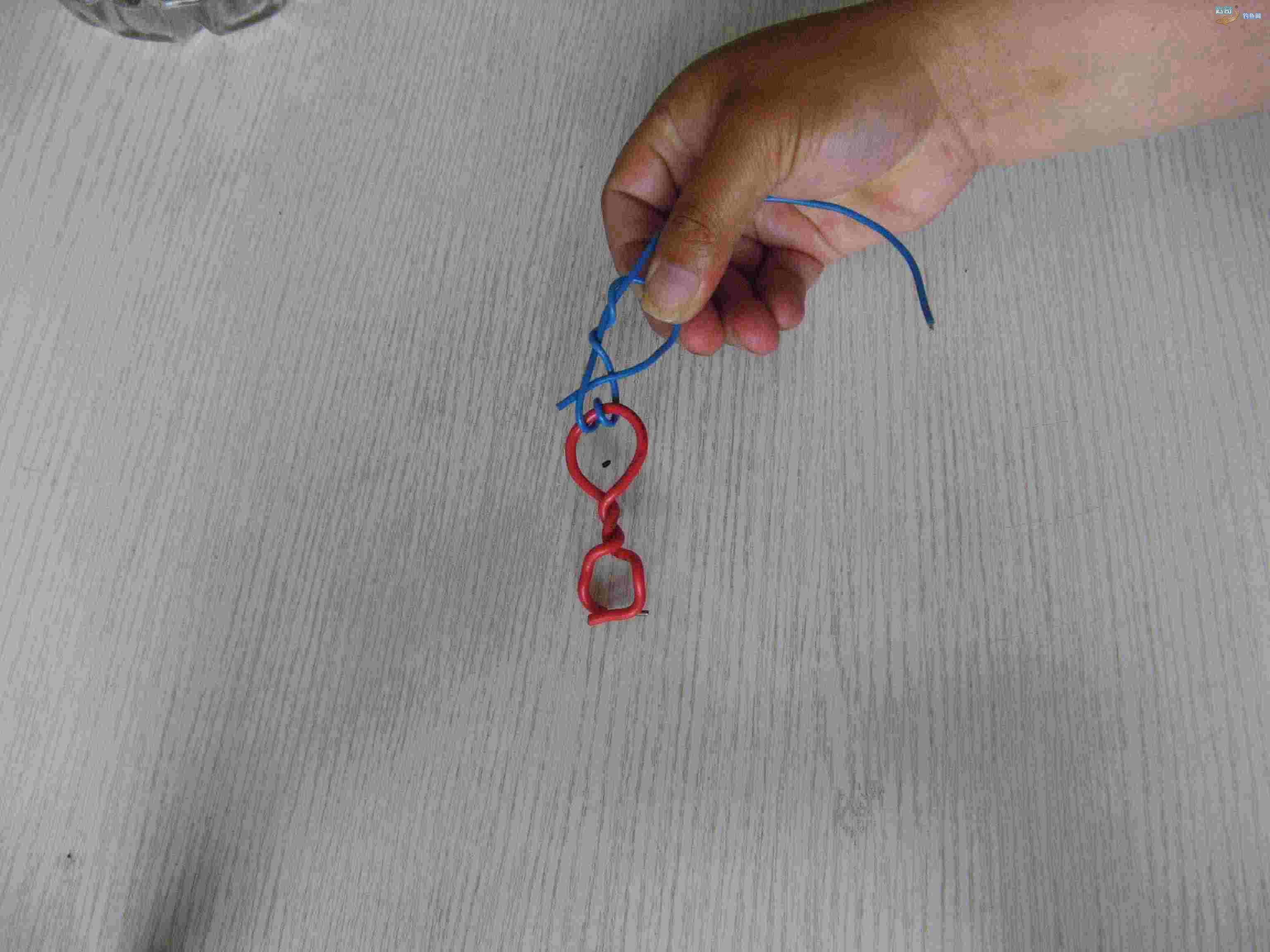 鱼竿稍和主线打结,鱼竿怎么打马蹄环